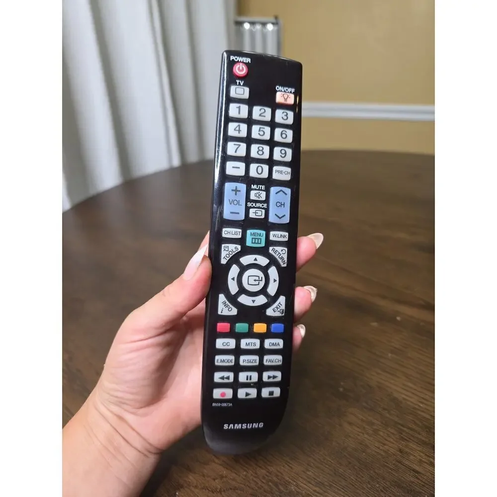 Samsung BN59-00852A Remote Control‎ for TV LN32B550 LN32B650 LN40B610